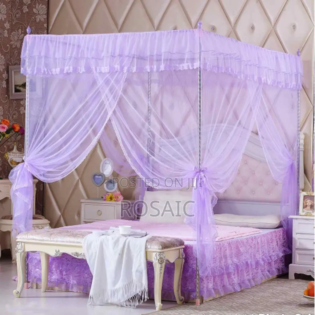 4 Metallic Stands Mosquito Net
