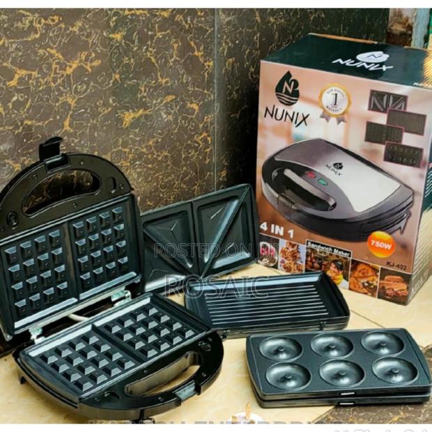 4 in 1 Sandwich Maker: Donut, Waffle, Sandwich and Grill