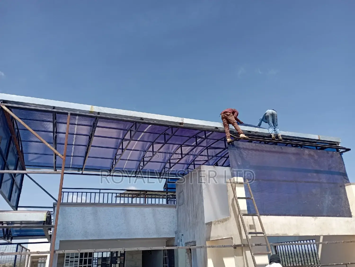 Polycabonate Rooftop Open Shade