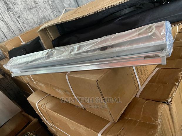 Top Quality Narrow Base Roll Up Stand - main view