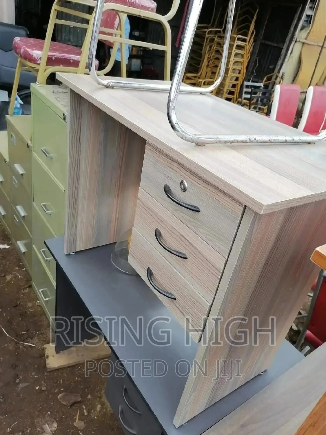 Advance Premium Quality Office Desk