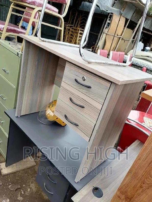 Premium Design Quality Office Desk - main view