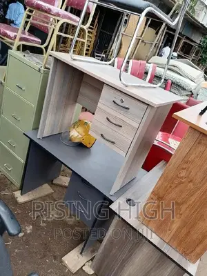Perfect Quality Design Office Desk