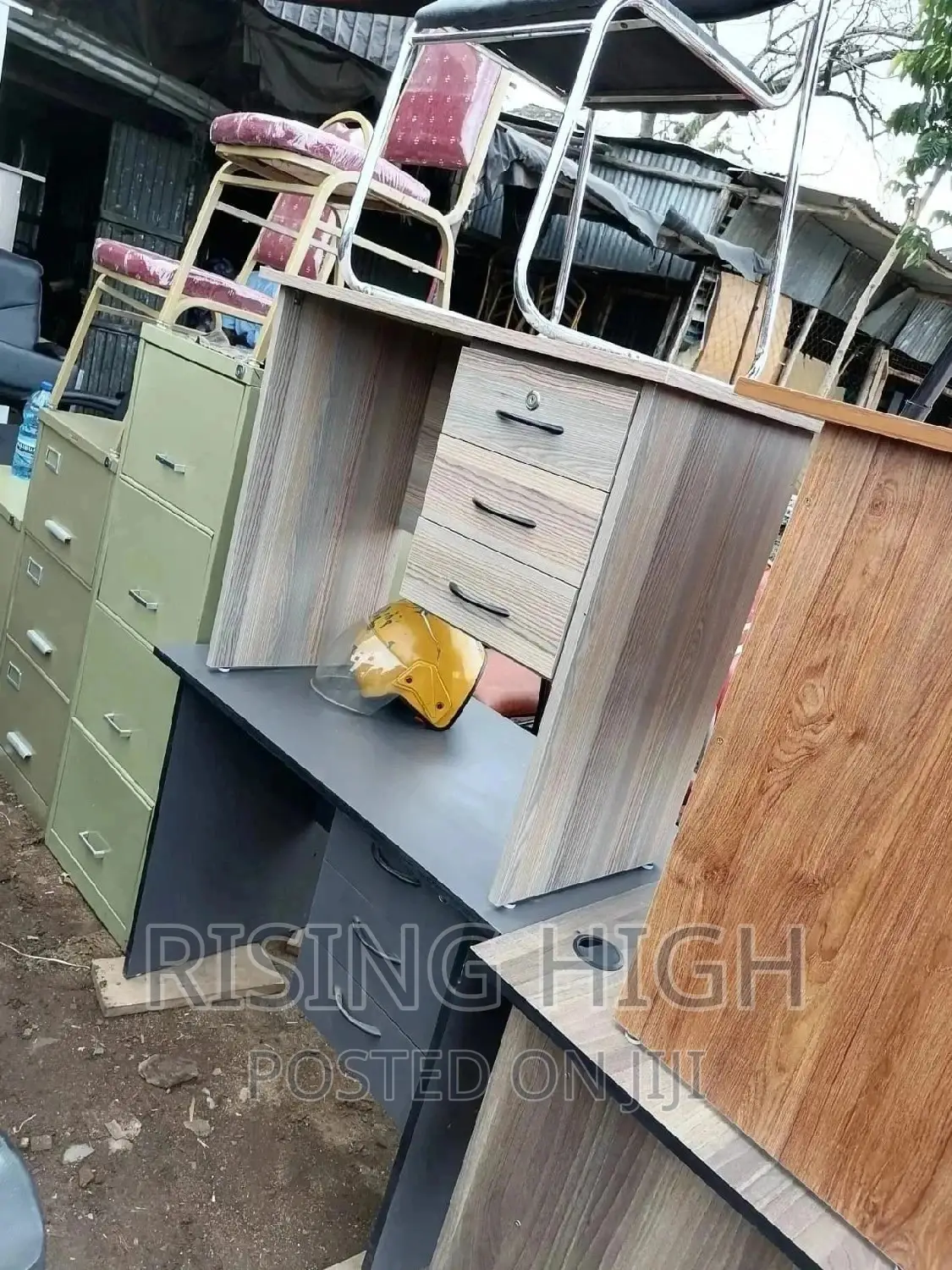 Quality Design Premium Office Desk