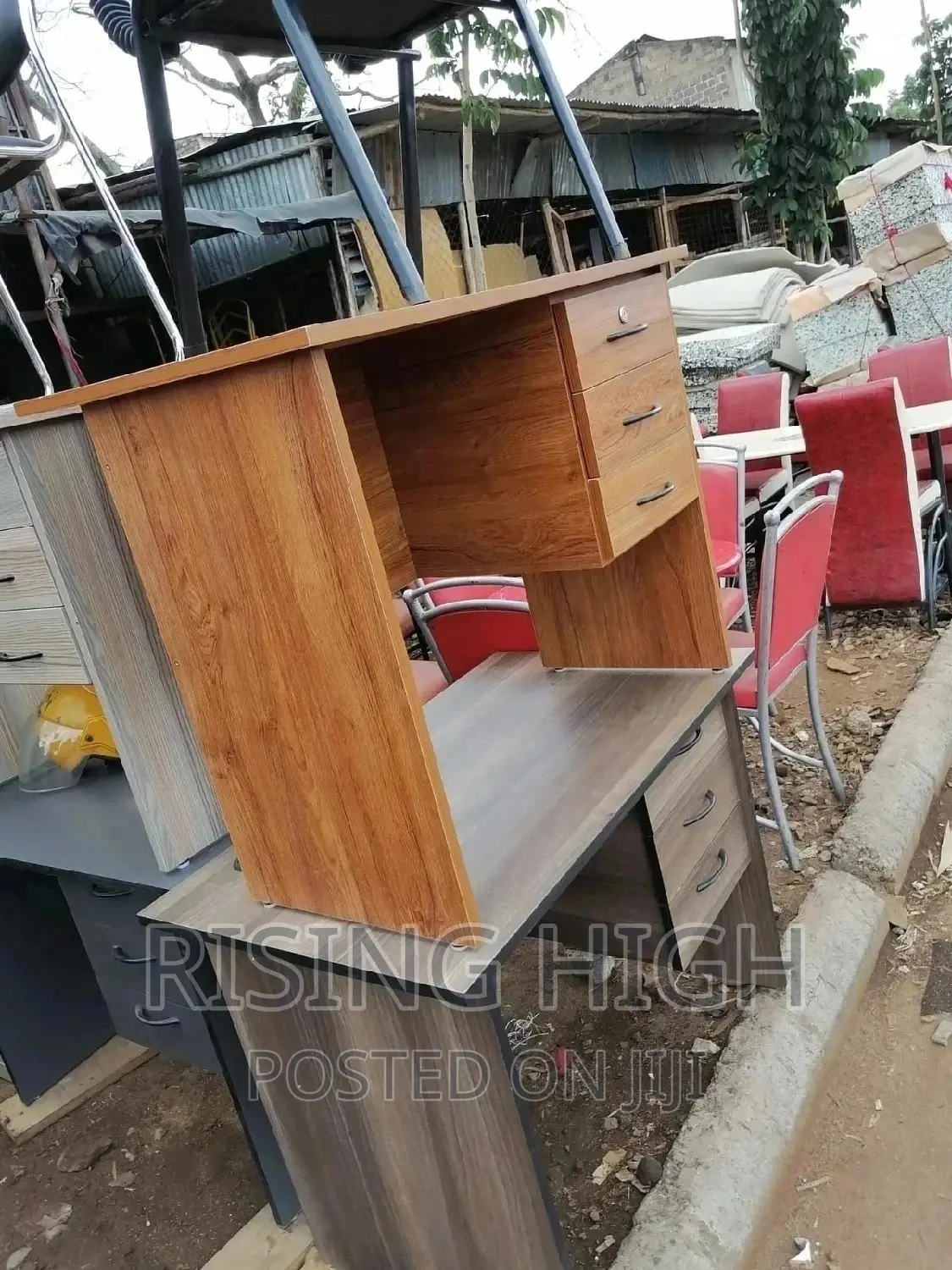 Best Quality Top Brand Office Desk