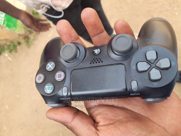 Play Station 4 , on Sale - thumbnail 4