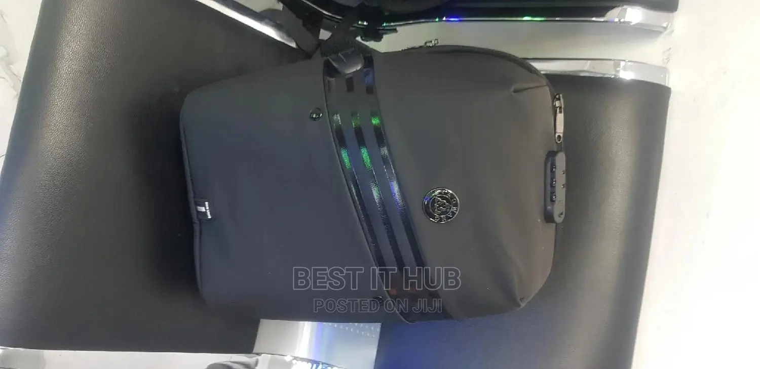 Quality Laptop Bag .