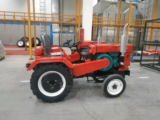 Small Four Wheel 2022 New Design Tractor - thumbnail 2
