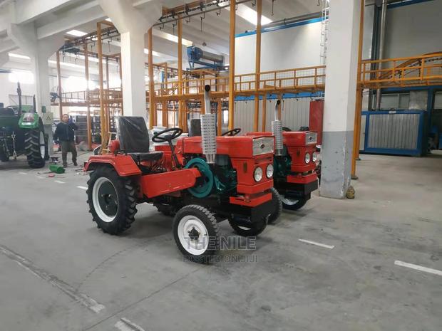 Small Four Wheel 2022 New Design Tractor - thumbnail 3