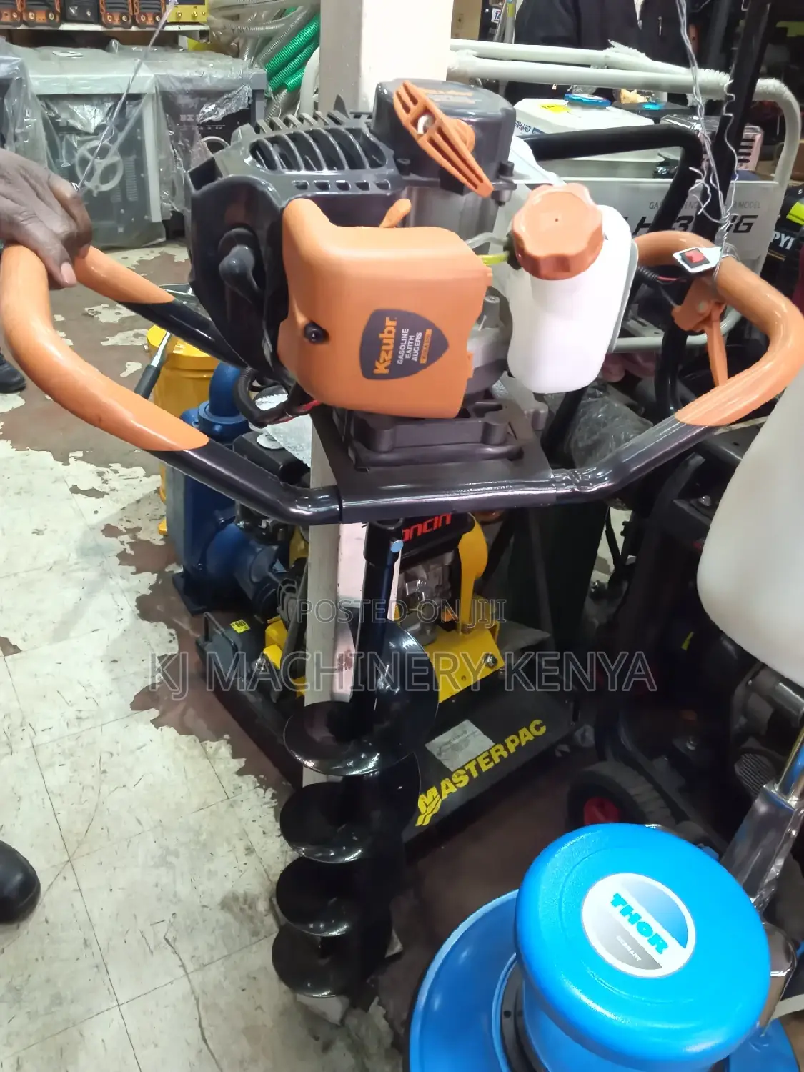 Gasoline Earth Auger