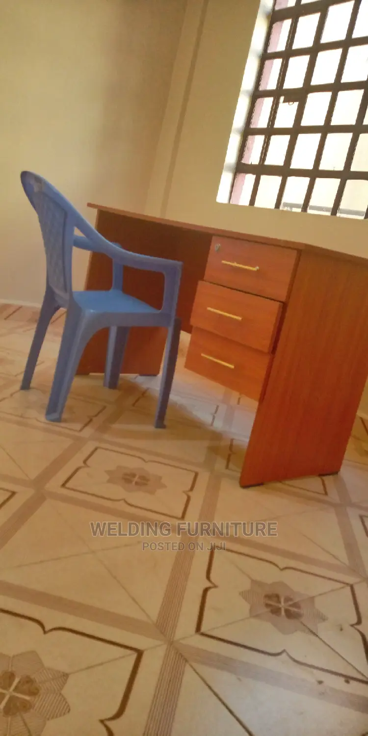 Study Table Desk