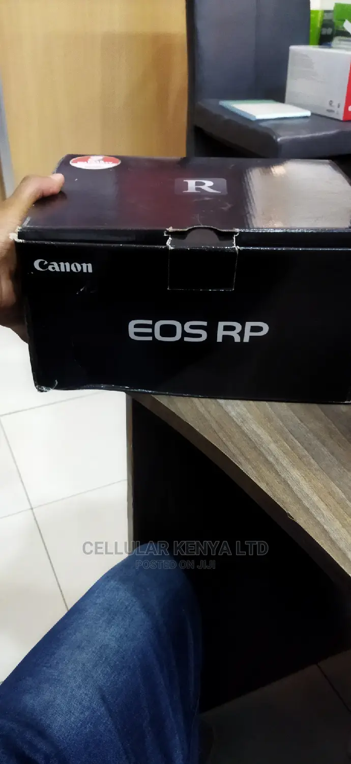 Canon EOS RP Mirrorless Camera