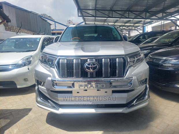Toyota Land Cruiser Prado 2015 Gray - thumbnail 4