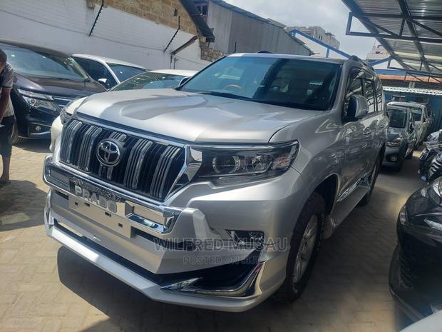 Toyota Land Cruiser Prado 2015 Gray - thumbnail 5