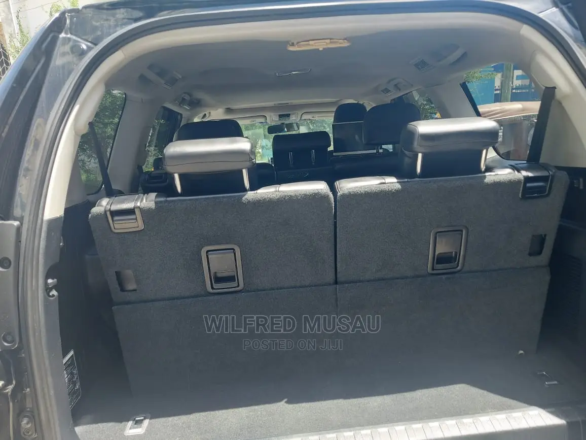 Toyota Land Cruiser Prado 2014 Black