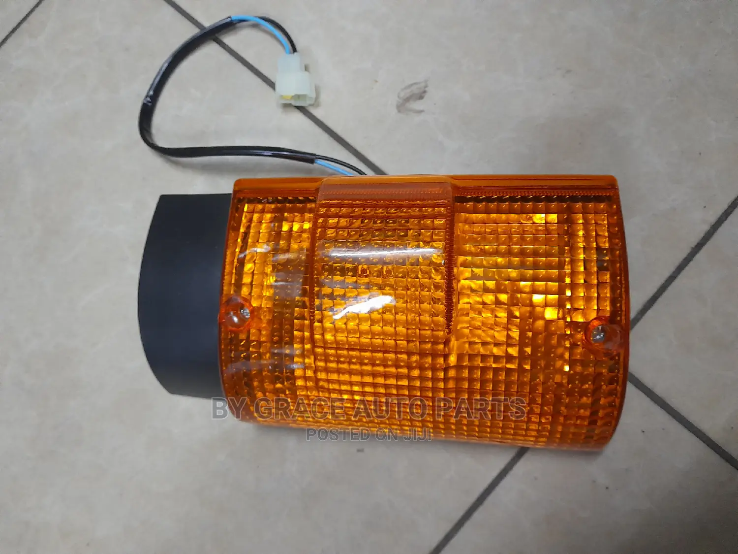 Corner Lamp Light Canter