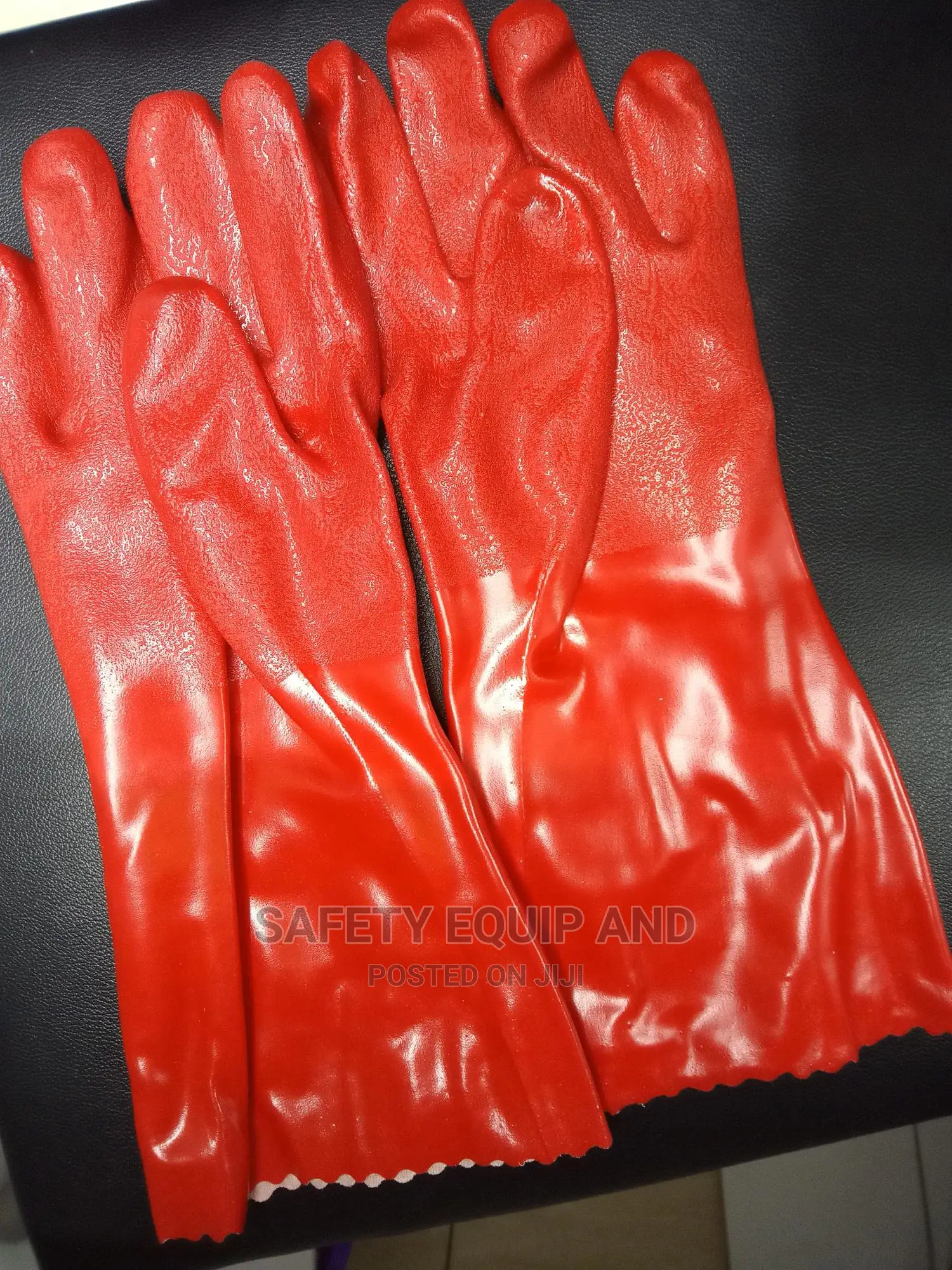 Chemical Nd Water Resistant PVC Red Gloves