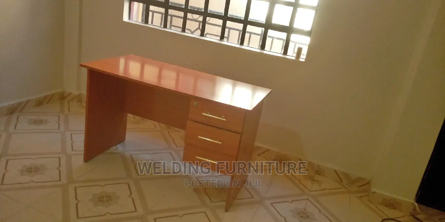 Office Deck Study Table