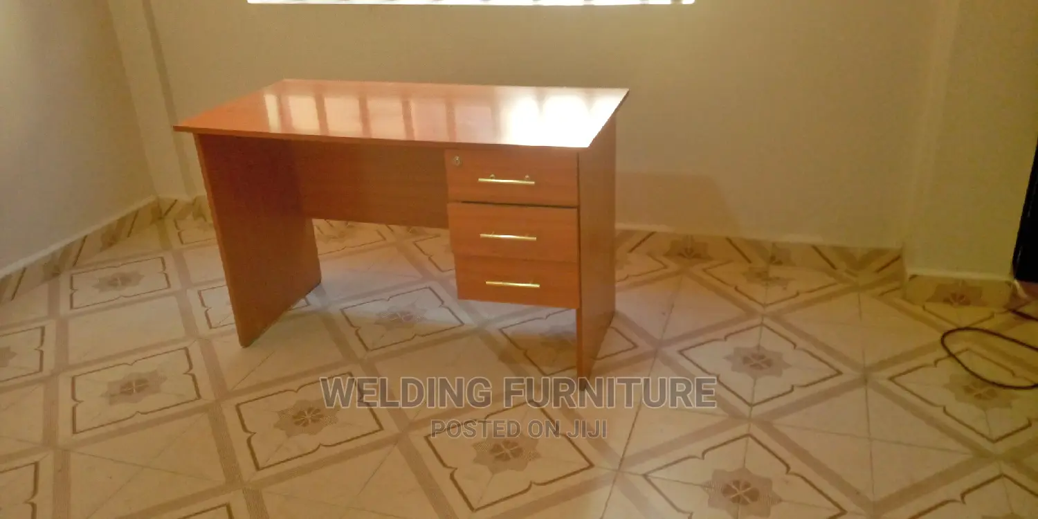 Office Desk/ Study Table
