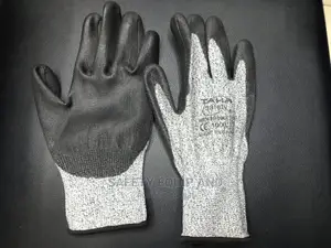 Cut Rsistant PU Palm Coated Gloves