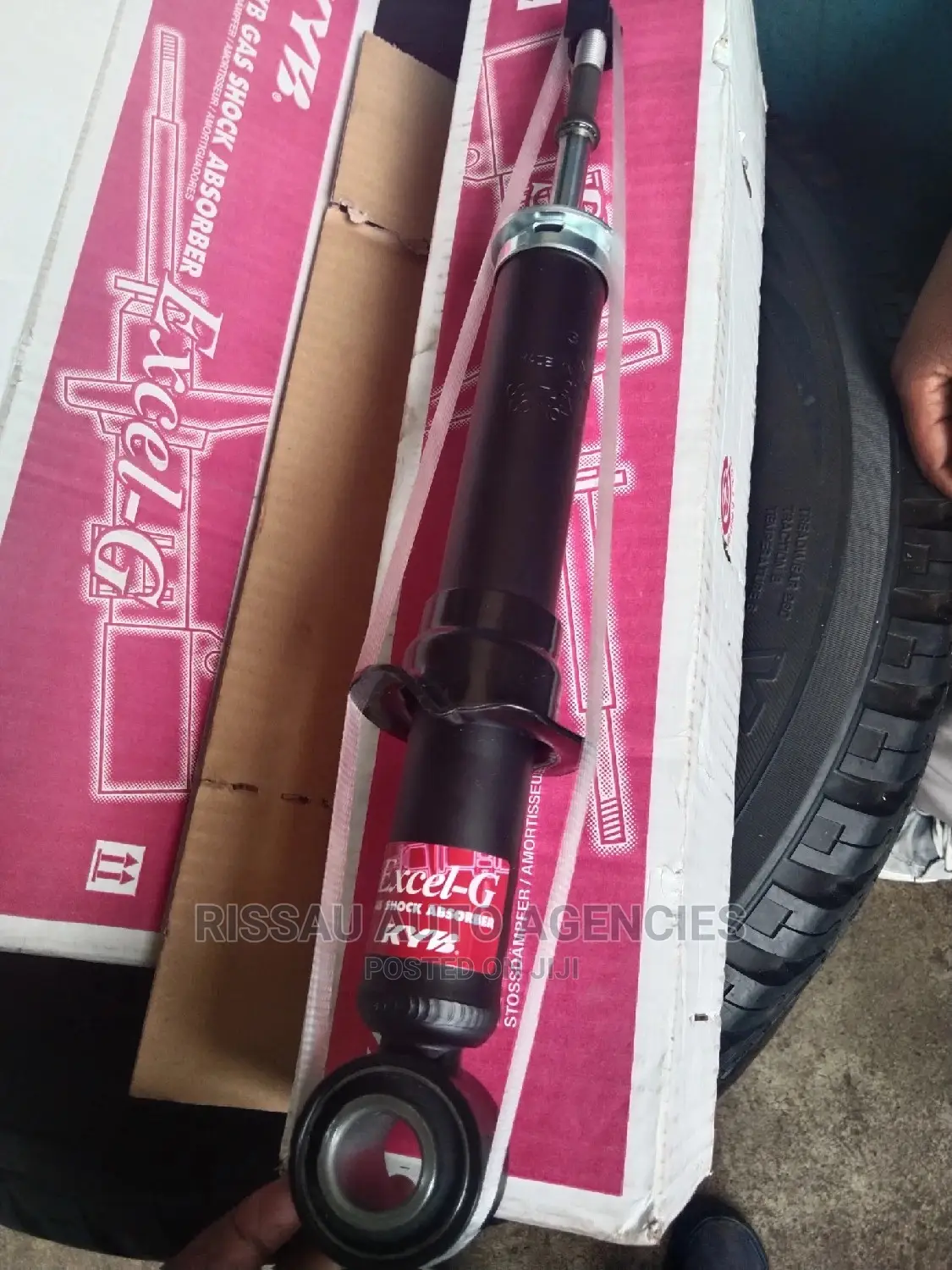 Toyota Corolla 2001-2006 KYB Shock Absorber Made in Japan.