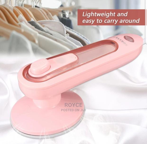 Hand Held Iron - thumbnail 4
