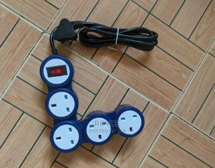 Rotating Outlet 4-Way Extension