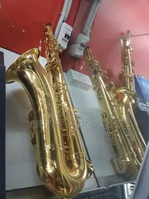 Tenor Saxophoneby Suzuki Japan