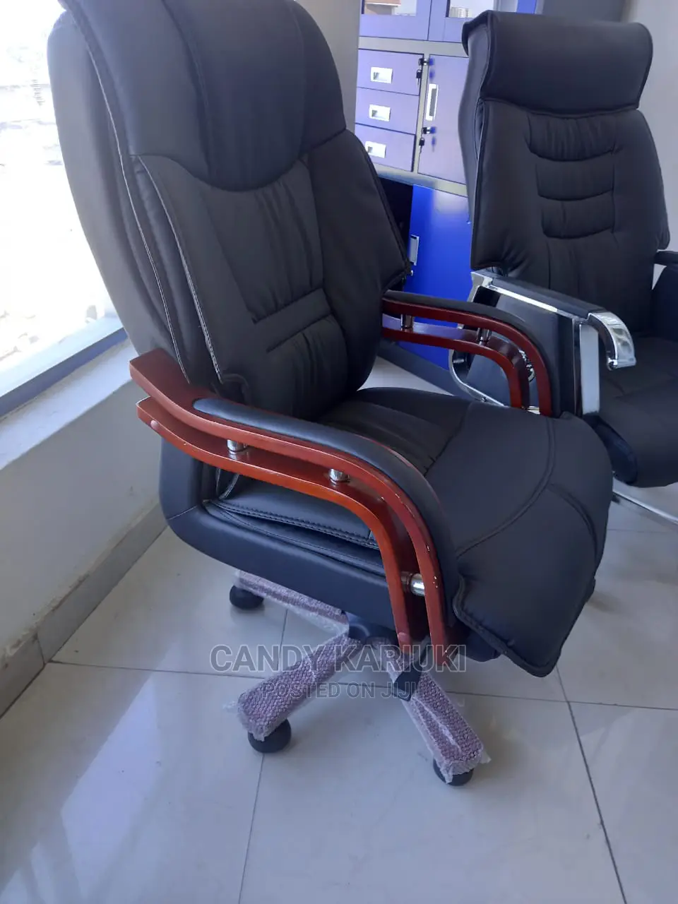 Modern Office Seat