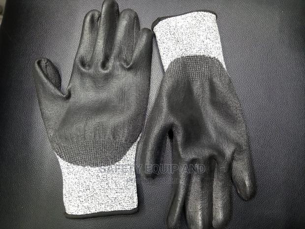 Safety Strong Cut Resistant Gloves-Durable and Strong