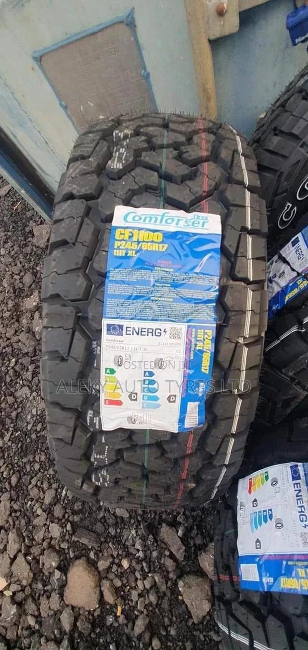 245/65 R17 Comfoser Tyre - main view