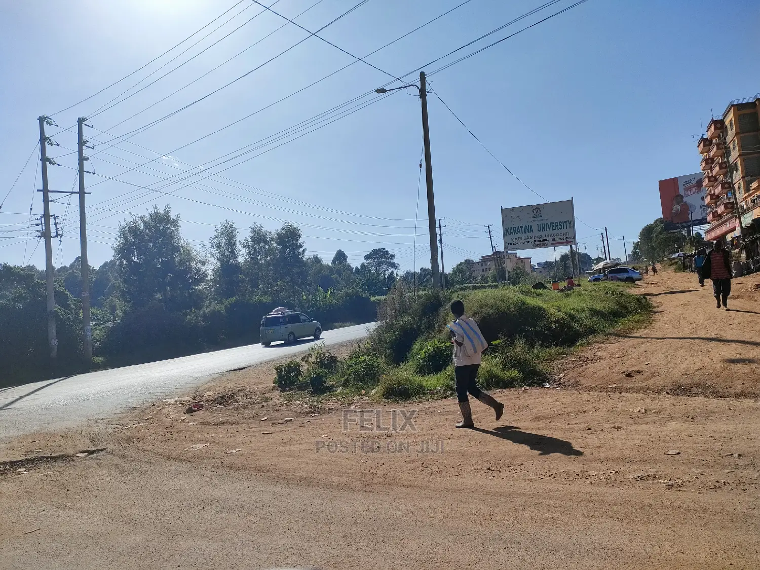 Karatina 1/8 Plot Main Highway