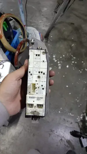 Main Door Switch for Toyota 110
