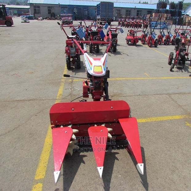 Harvester Combine Corn