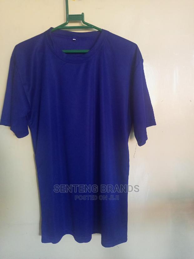 Cheap Polyester Blue Plain T-Shirts.