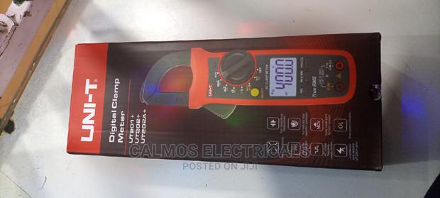 Digital Clamp Meters - thumbnail 3