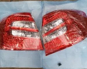 Toyota Premio Taillight (EACH)