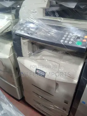Kyocera Km 3050 Heavy 
