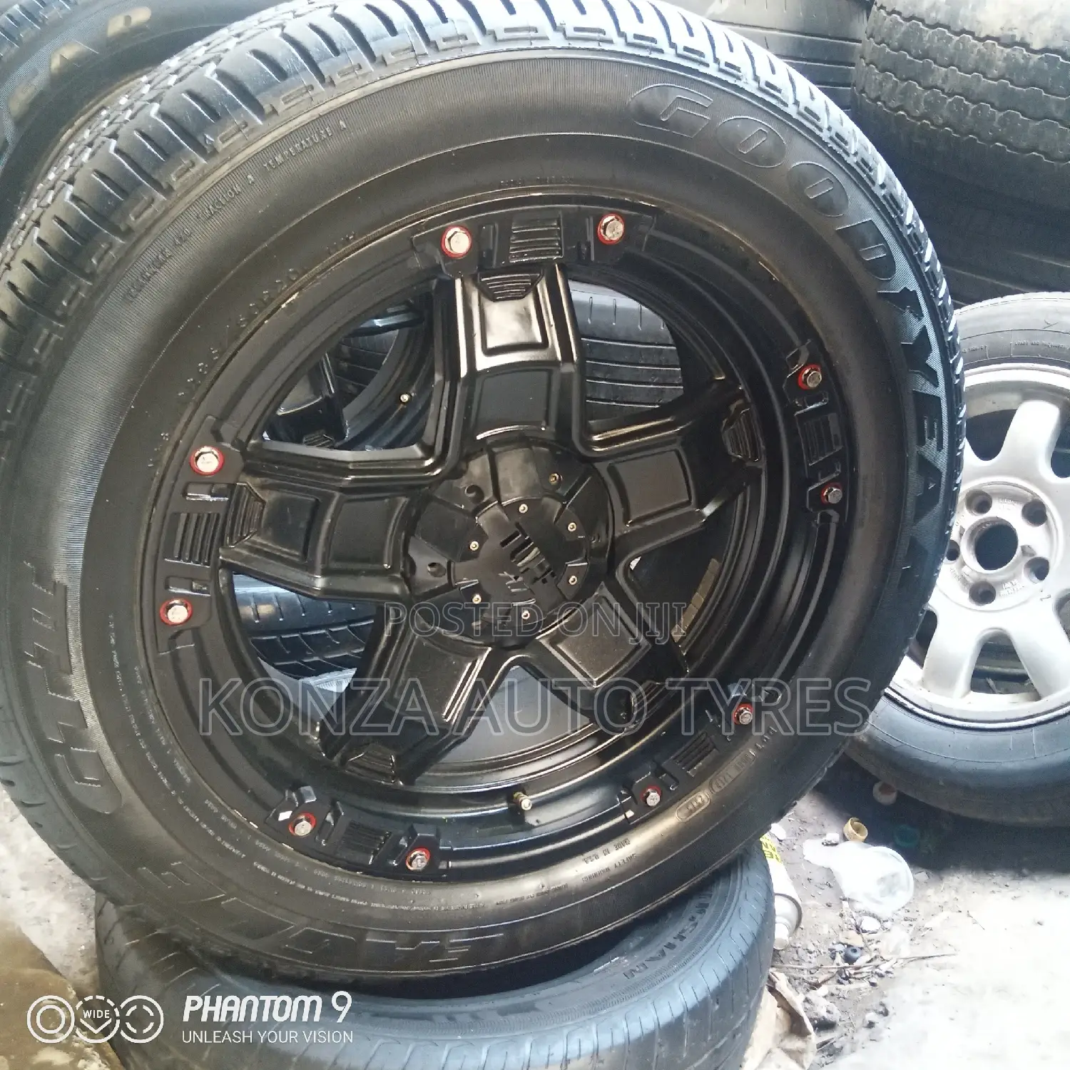 Toyota V8 Sport Rims Set of 4 Size 20