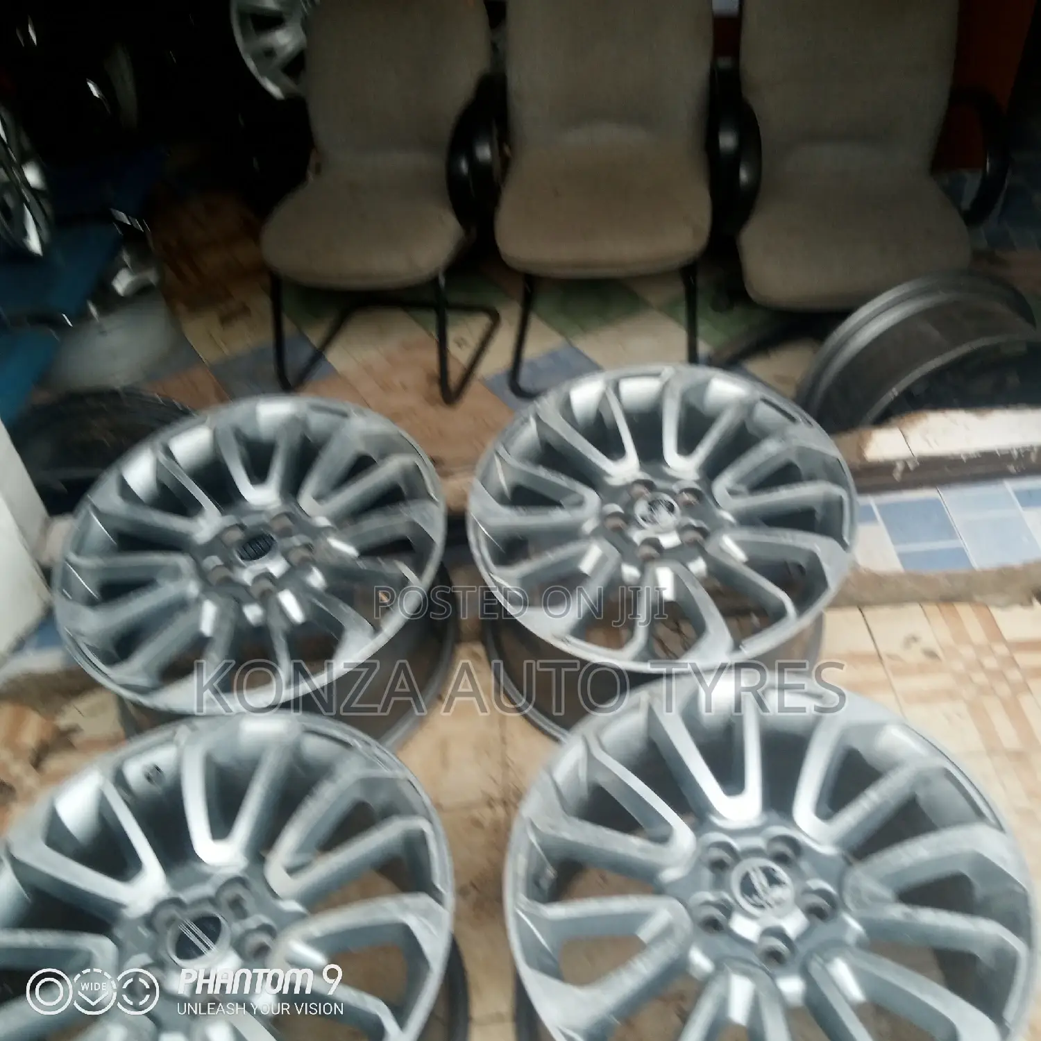Range Rover Sport Rims Set of Four Size 20
