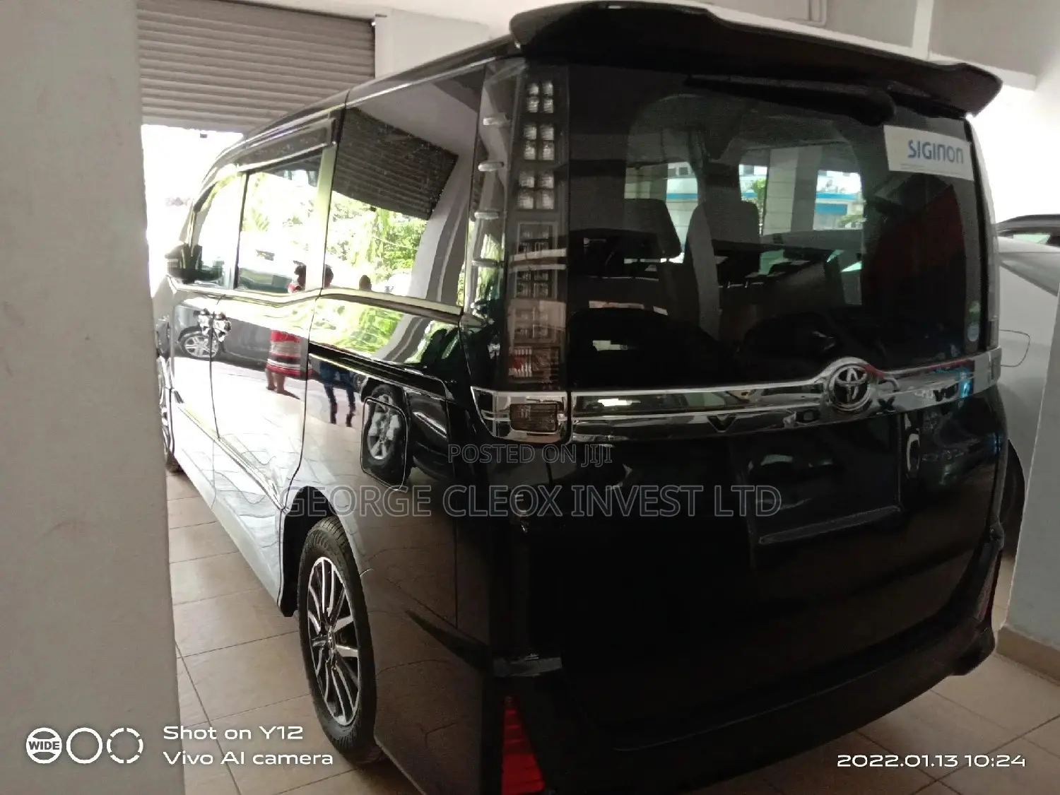 Toyota Voxy 2015 Black