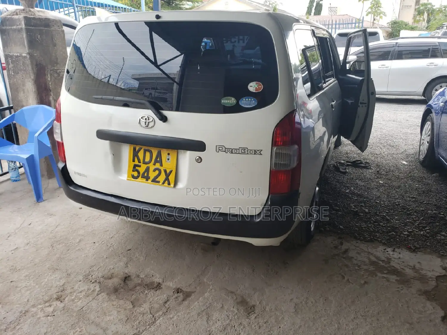 Toyota Probox 2014 1.5 CNG 2WD White