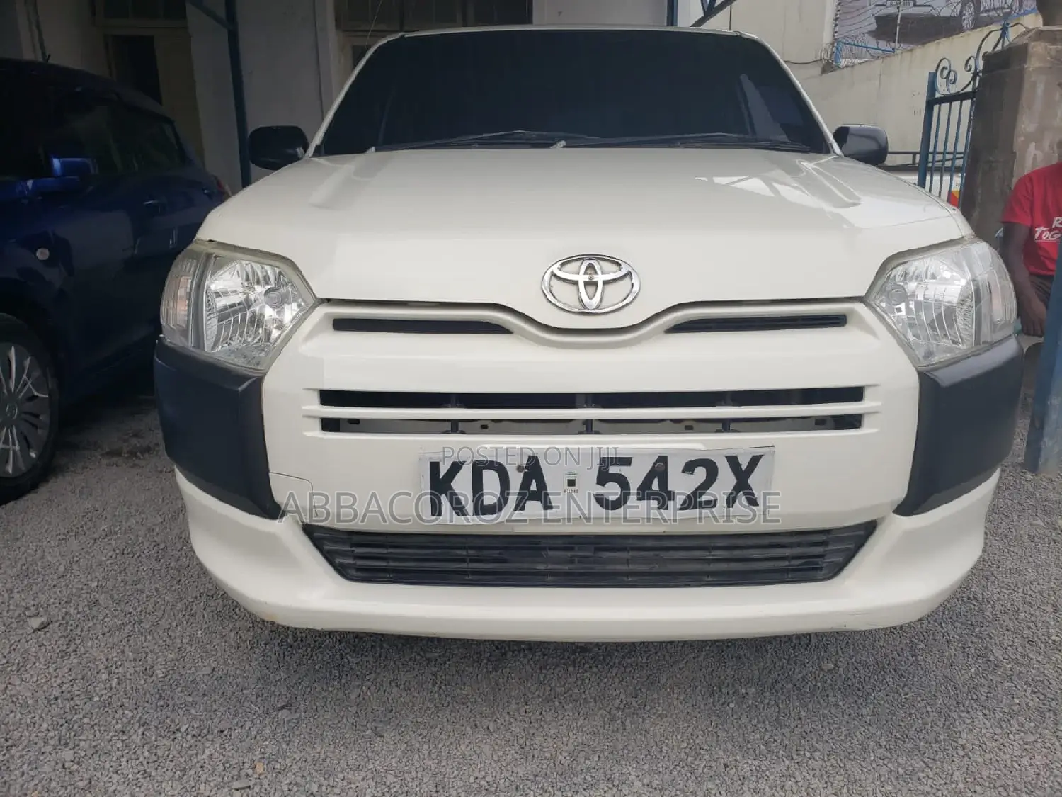Toyota Probox 2014 1.5 CNG 2WD White