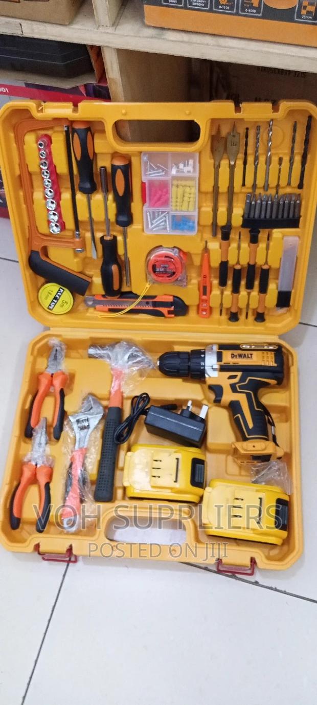 Dewalt Drill Set