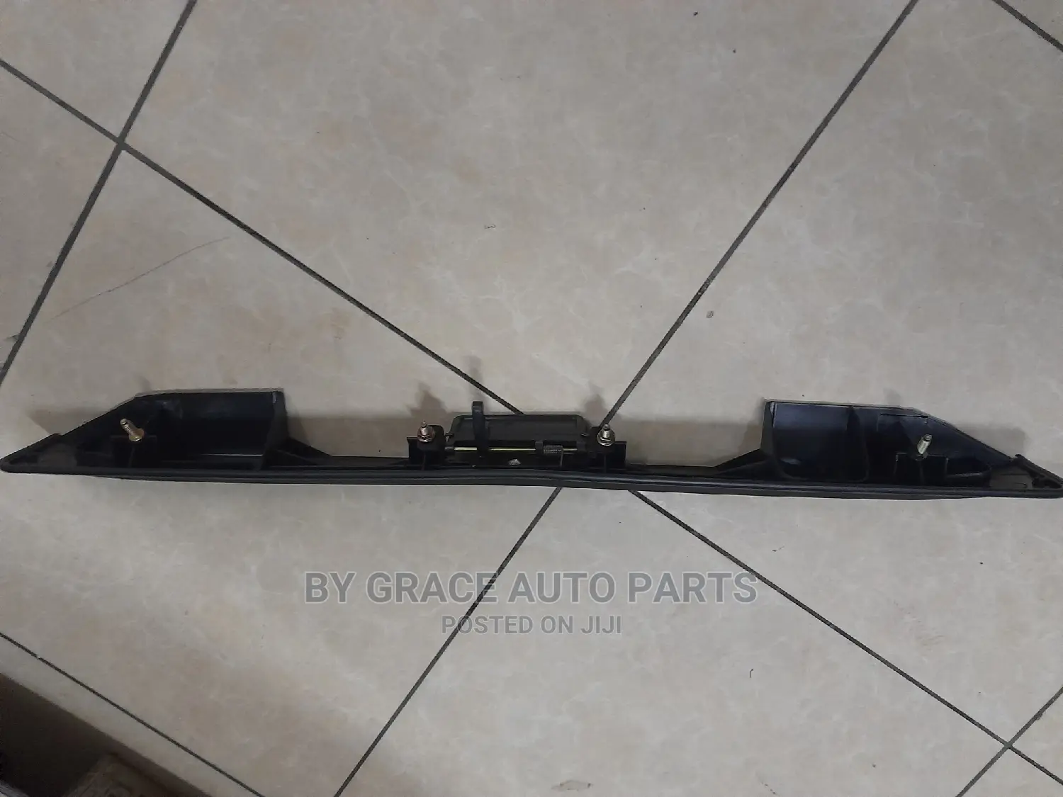 Boot Handle Nissan TD 27/Nissan QD/E24