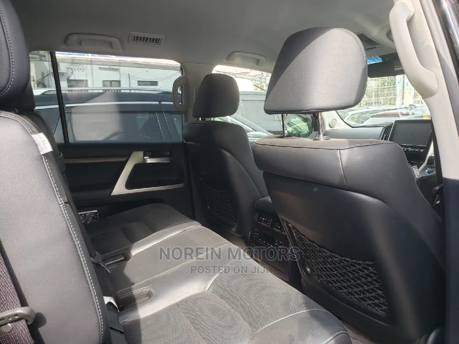 Toyota Land Cruiser 2015 Black