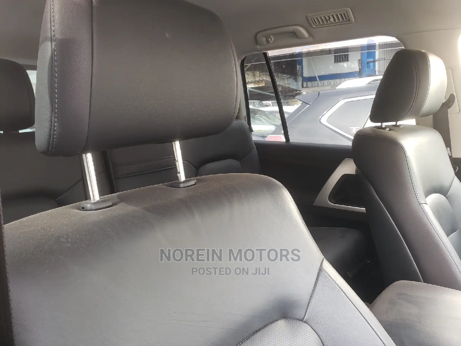 Toyota Land Cruiser 2015 Black