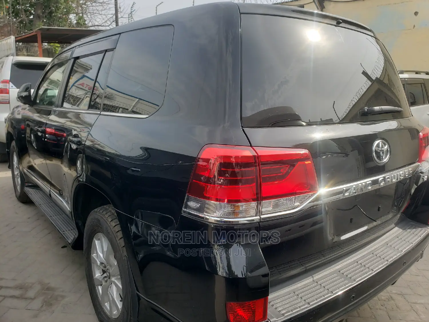 Toyota Land Cruiser 2015 Black