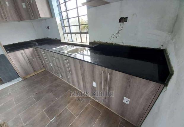 Fine-Black .Granite - thumbnail 4