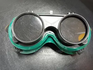 Safety for Welding With a Green Frame